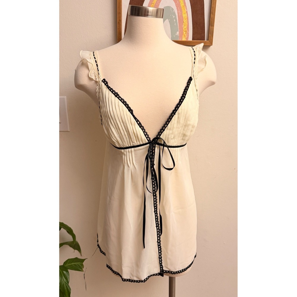 Et Clet Babydoll Camisole‎ Womens Large Cream Black Lace Coquette Pleated Top